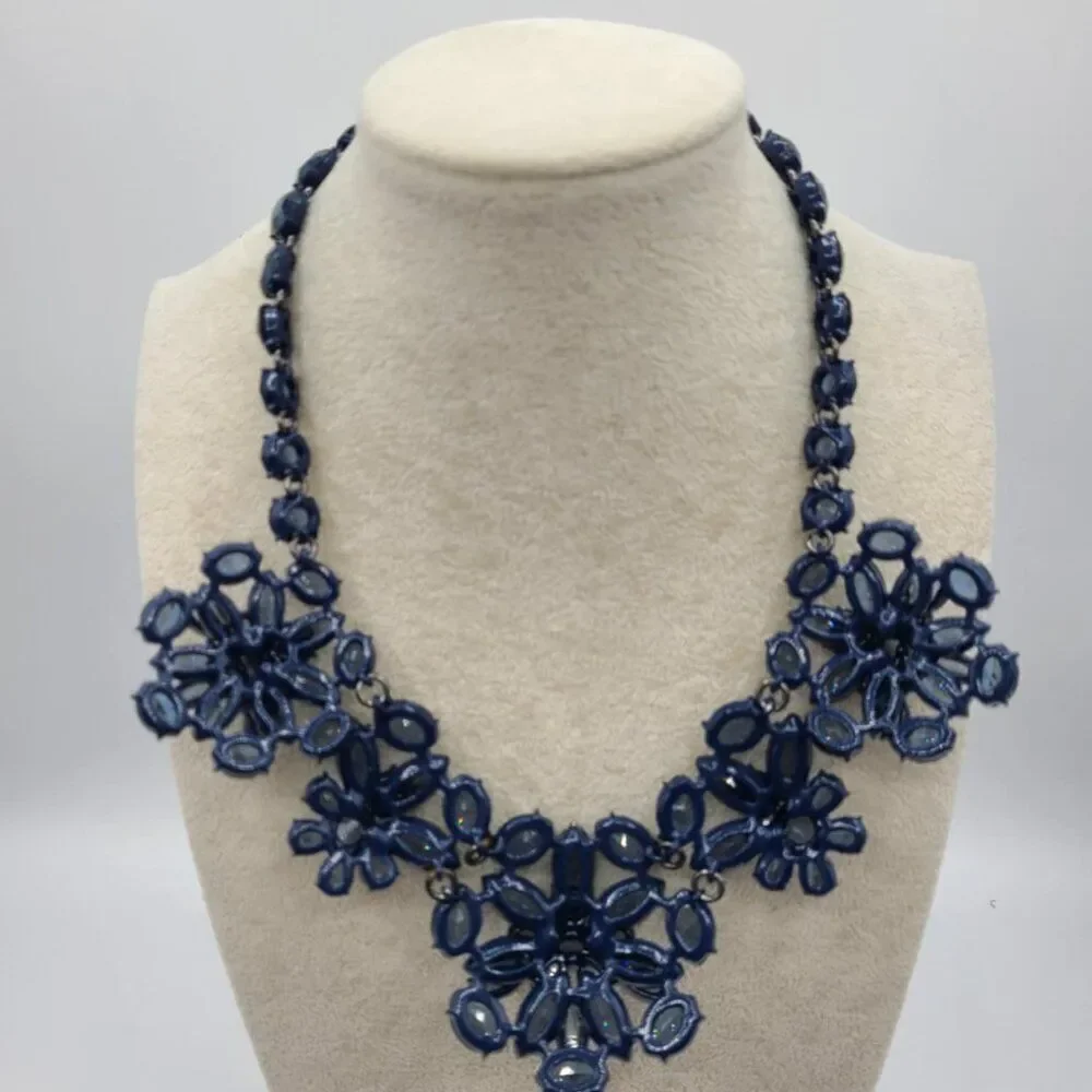 J Crew Navy Blue Stone Statement Necklace NWOT!